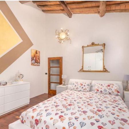Uno Spazio Di Relax In Toscana Appartement Buti Buitenkant foto